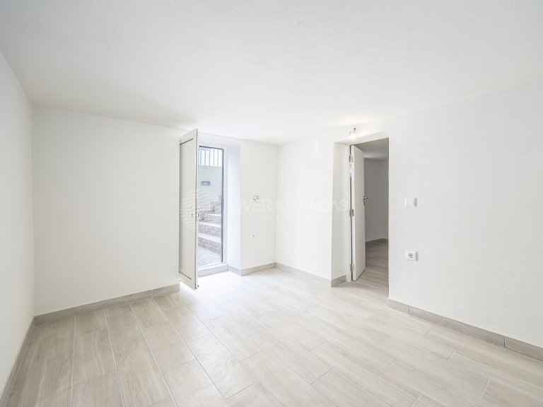 Villa for Rent in Almada, Setubal 47