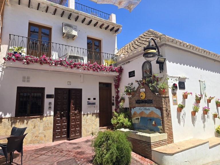 Town House for Sale in Vinuela, Malaga 2