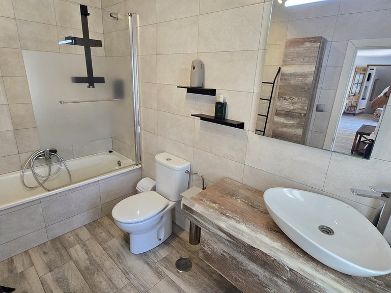 Town House for Sale in Vinuela, Malaga 32