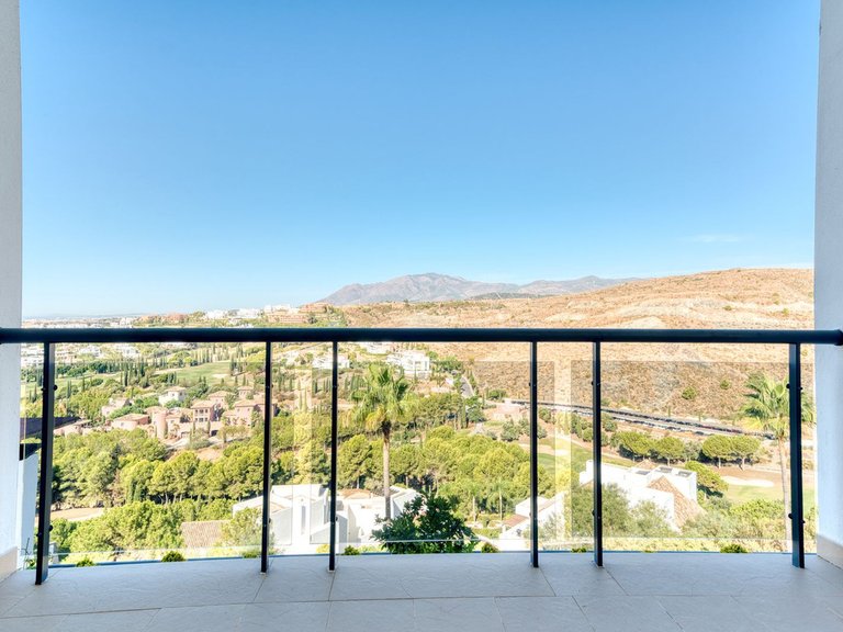 Apartment for Sale in Benahavis, Malaga 2