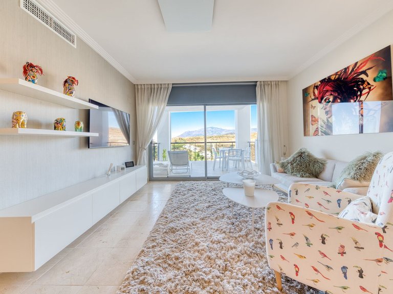 Apartment for Sale in Benahavis, Malaga 6
