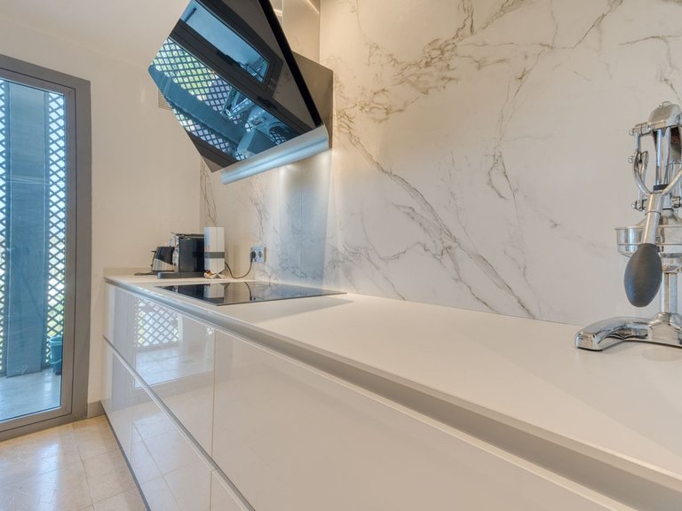 Apartment for Sale in Benahavis, Malaga 18