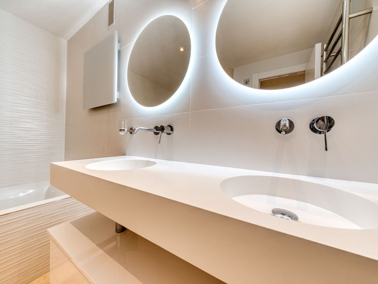 Apartment for Sale in Benahavis, Malaga 25