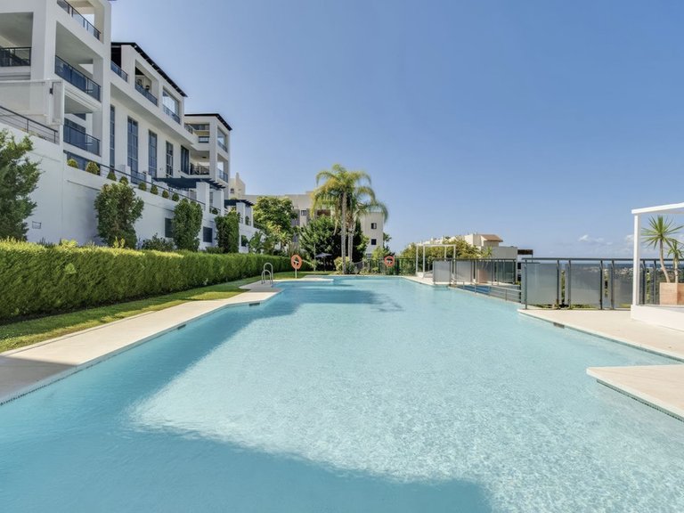 Apartment for Sale in Benahavis, Malaga 34