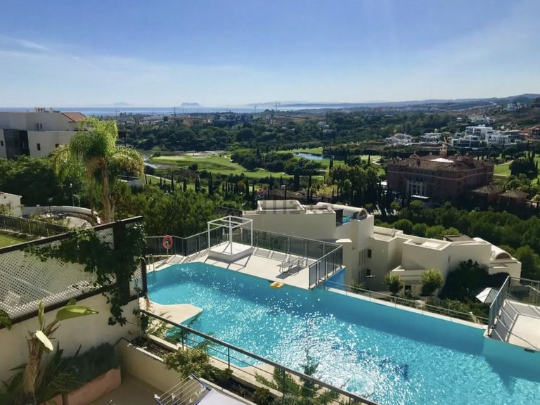 Apartment for Sale in Benahavis, Malaga 35
