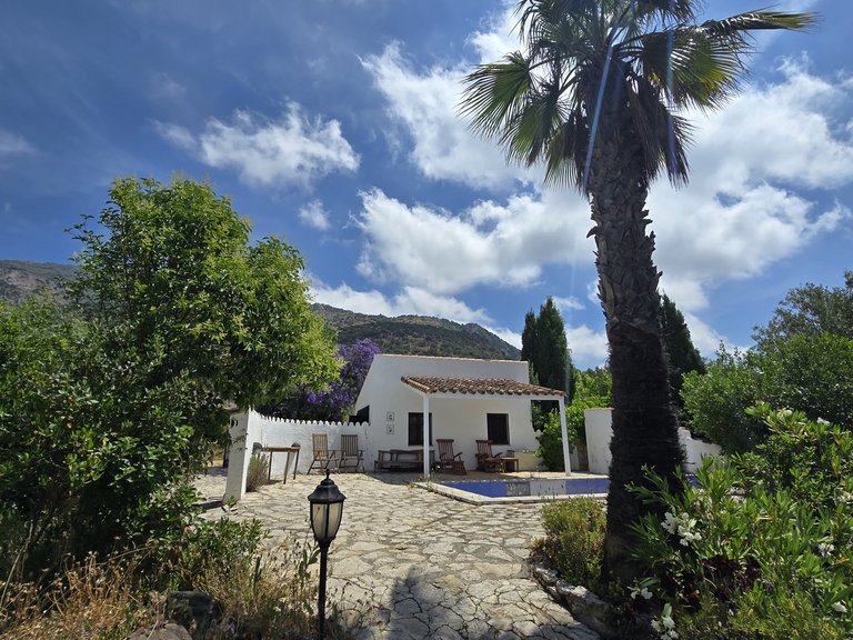 Villa for Sale in Periana, Malaga 8