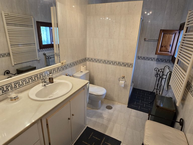 Villa for Sale in Periana, Malaga 21