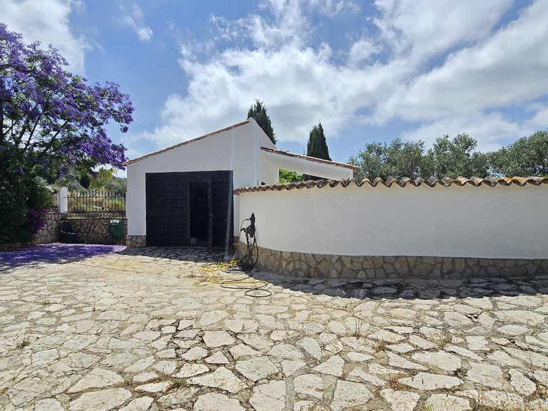 Villa for Sale in Periana, Malaga 35