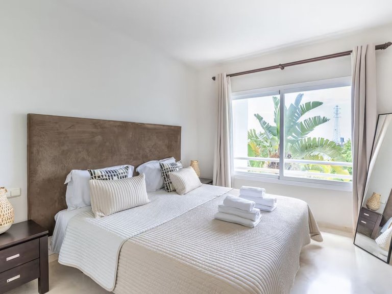 Apartment for Sale in Estepona, Malaga 12