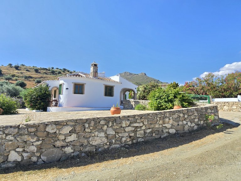 Villa for Sale in Alcaucin, Malaga 49