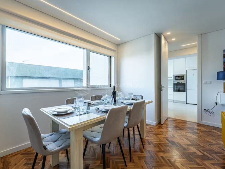 Apartment for Sale in Porto, Porto 6