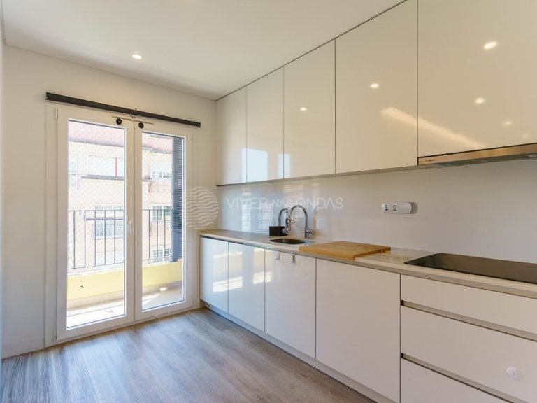 Apartment for Sale in Rio De Mouro-estacao, Lisbon 2