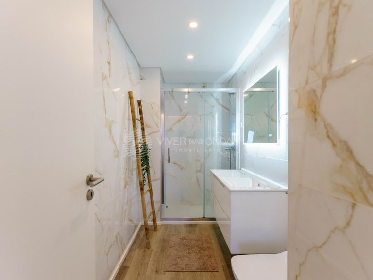 Apartment for Sale in Rio De Mouro-estacao, Lisbon 18