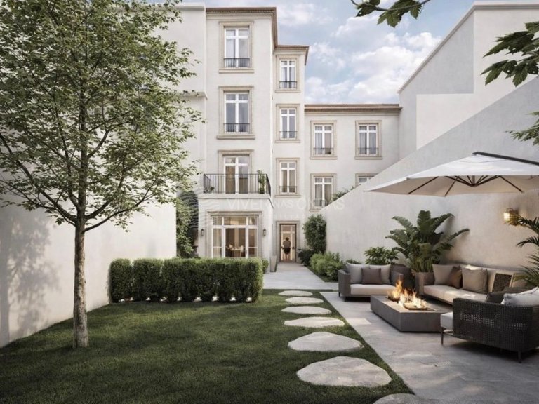 Apartment for Sale in Porto, Porto 1