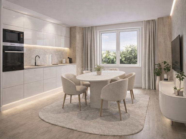 Apartment for Sale in Porto, Porto 4