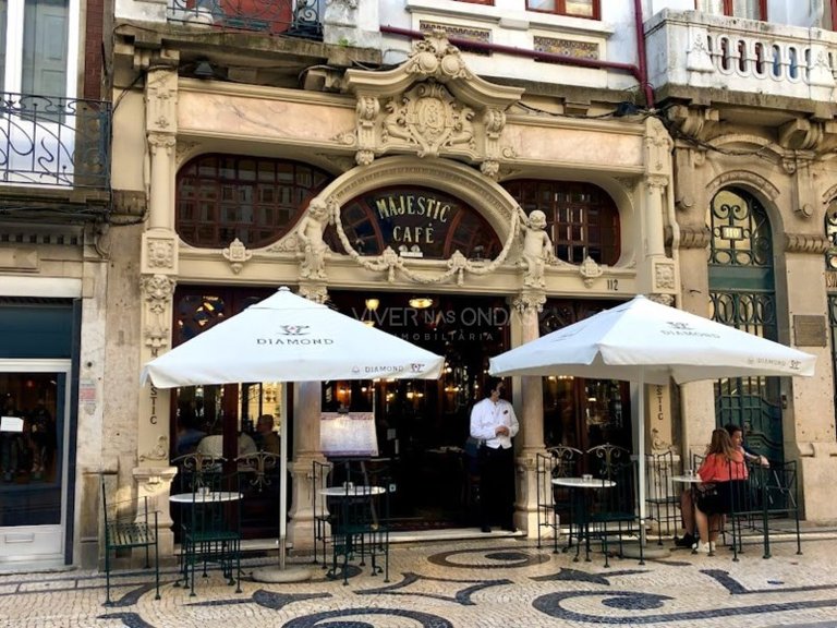 Apartment for Sale in Porto, Porto 11