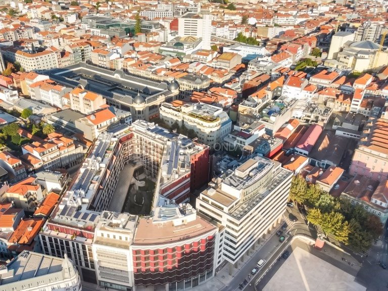 Apartment for Sale in Porto, Porto 6