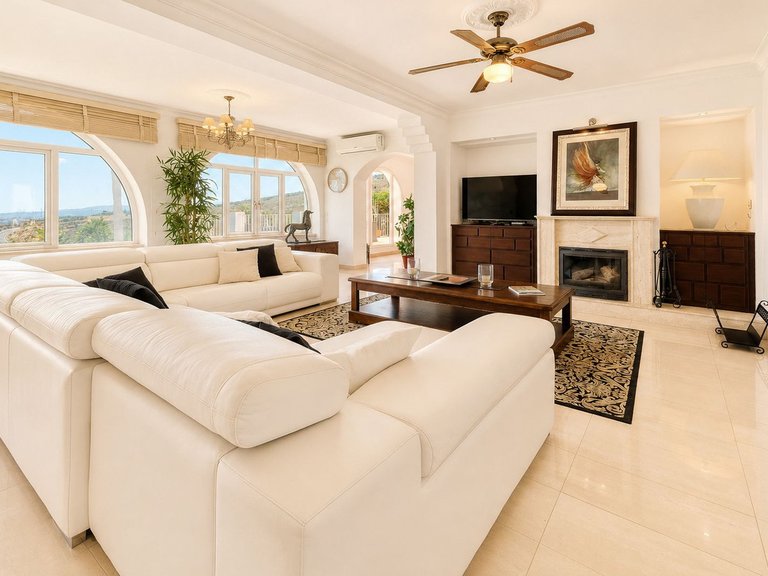 Villa for Sale in Manilva, Malaga 7