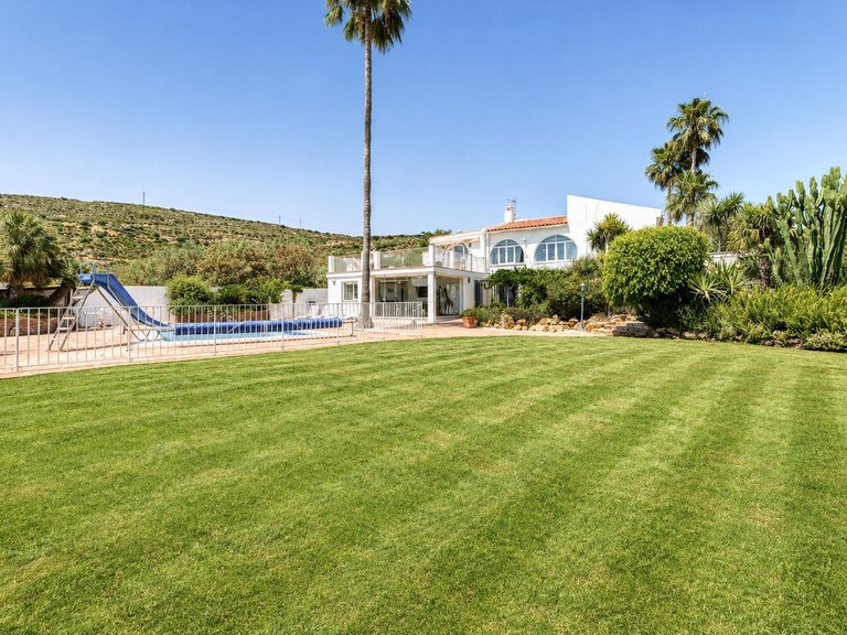 Villa for Sale in Manilva, Malaga 35
