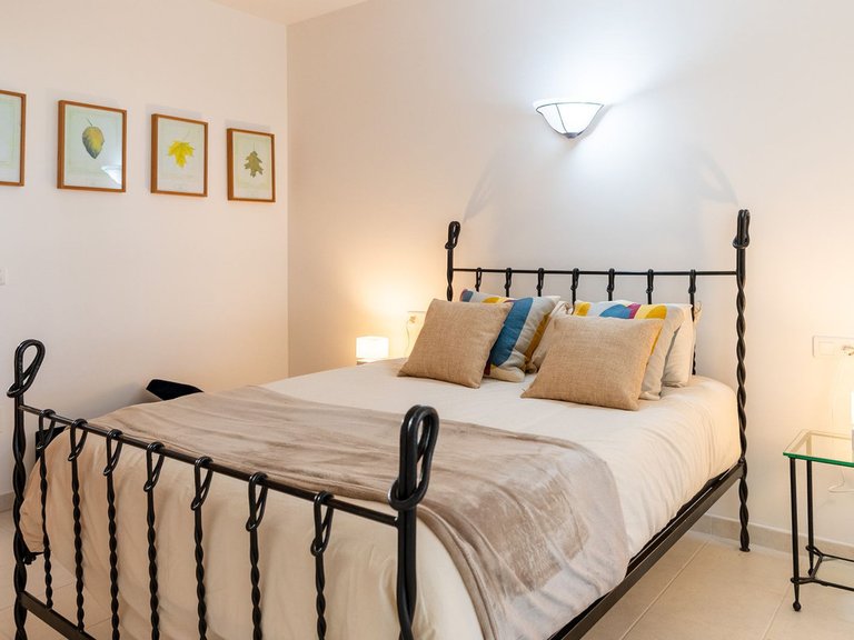 Apartment for Sale in Fuengirola, Malaga 17