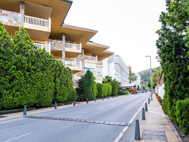 Apartment for Sale in Fuengirola, Malaga 41