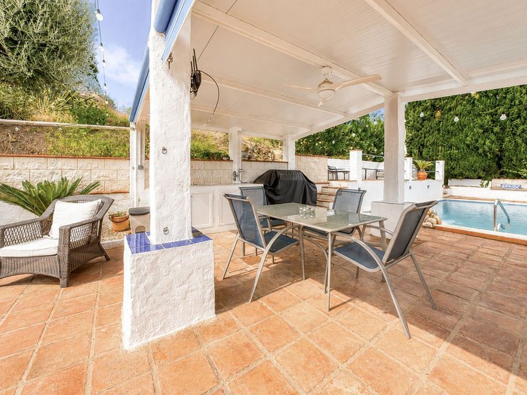 Villa for Sale in Alhaurin El Grande, Malaga 5