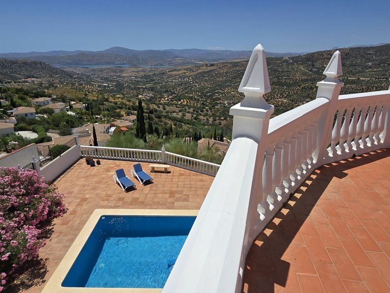 Villa for Sale in Alcaucin, Malaga 34