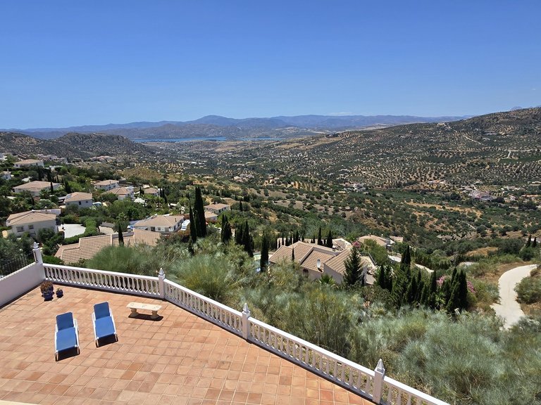 Villa for Sale in Alcaucin, Malaga 36