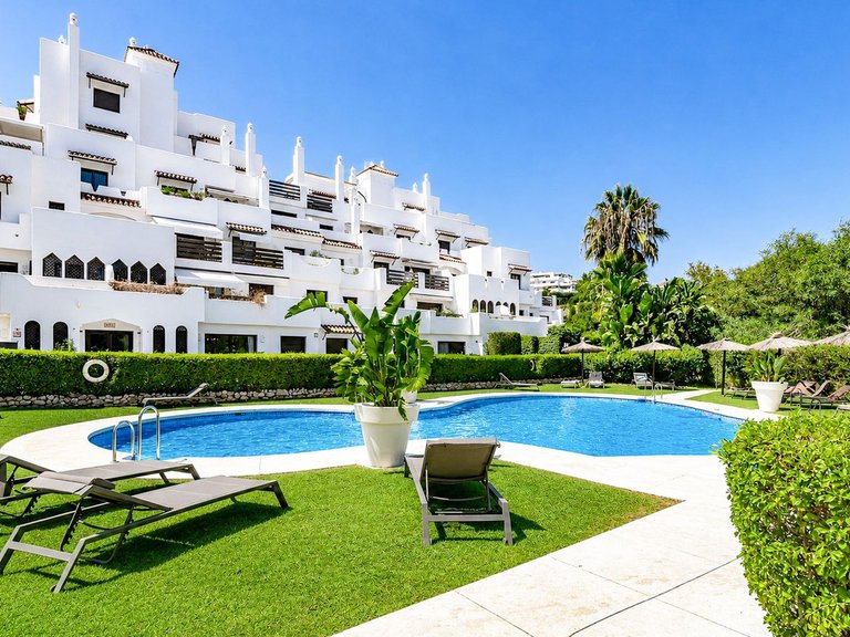 Apartment for Sale in Estepona, Malaga 1