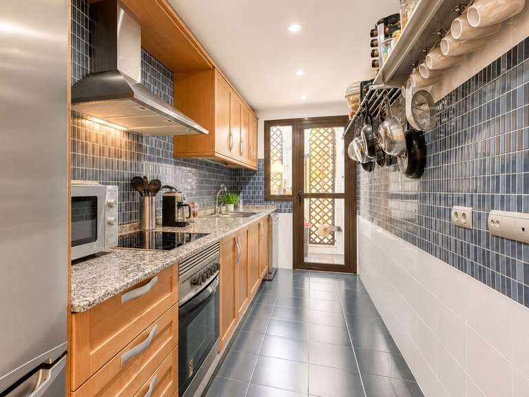 Apartment for Sale in Estepona, Malaga 7