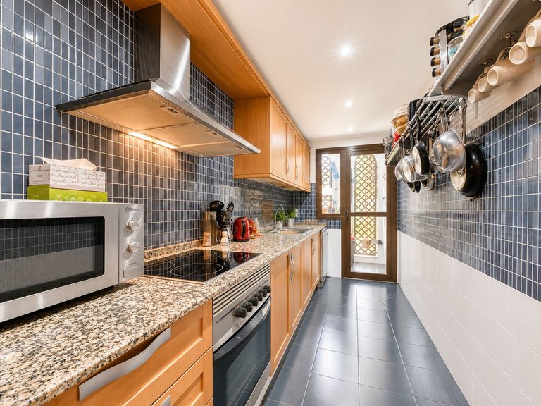 Apartment for Sale in Estepona, Malaga 8