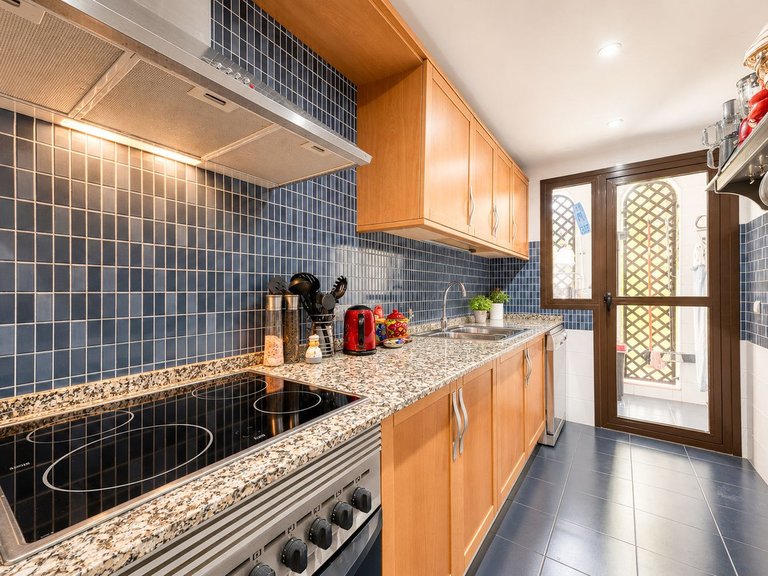 Apartment for Sale in Estepona, Malaga 9