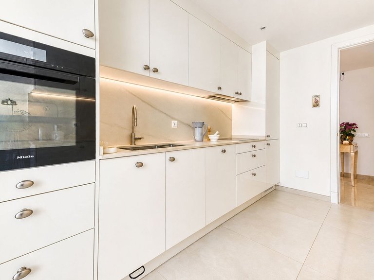 Apartment for Sale in La Cala De Mijas, Malaga 6