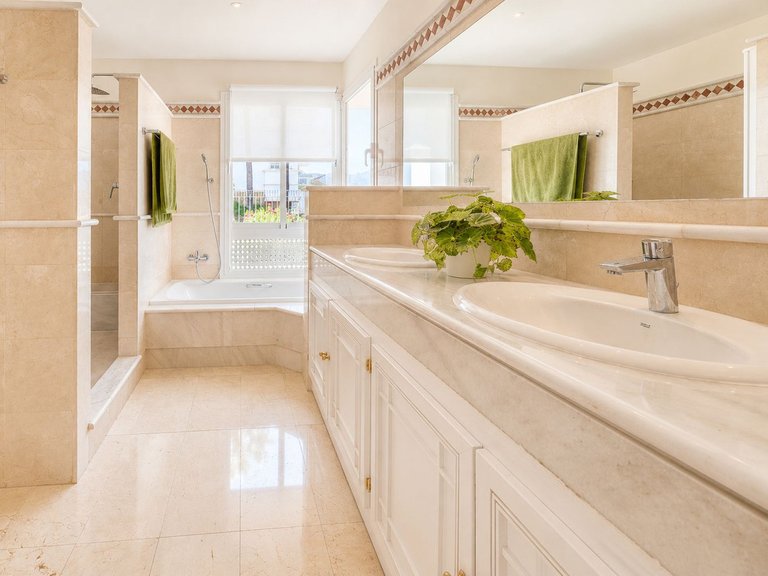 Apartment for Sale in La Cala De Mijas, Malaga 22