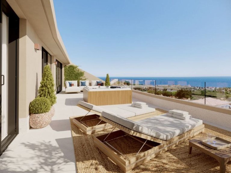 Apartment for Sale in Fuengirola, Malaga 2