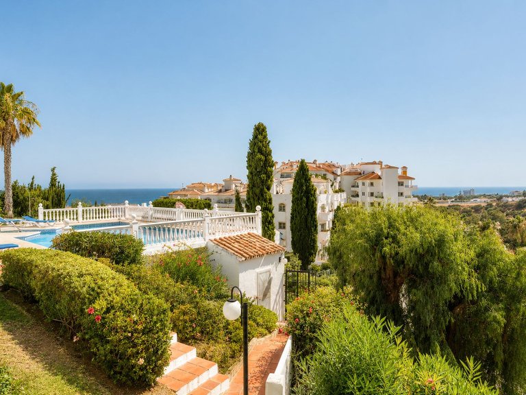 Apartment for Sale in Riviera Del Sol, Malaga 1