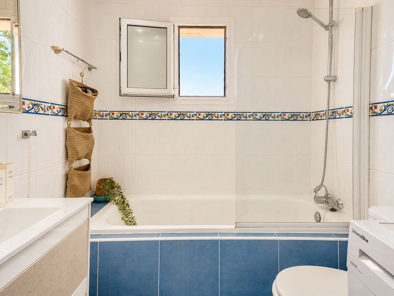 Apartment for Sale in Riviera Del Sol, Malaga 18