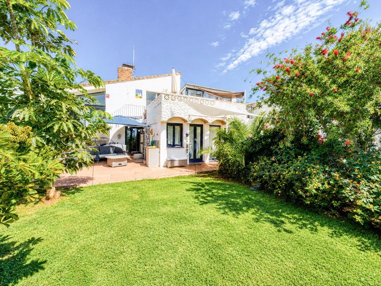 Town House for Sale in Estepona, Malaga 2