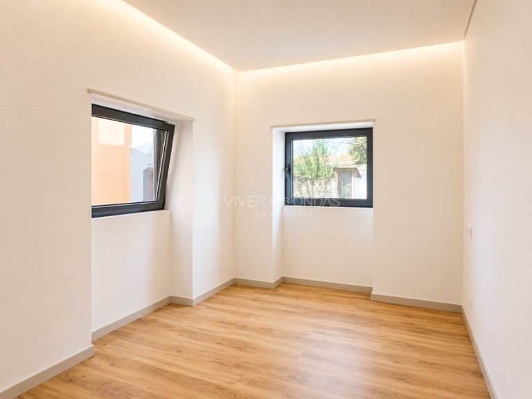 Apartment for Sale in Espinho, Aveiro 20