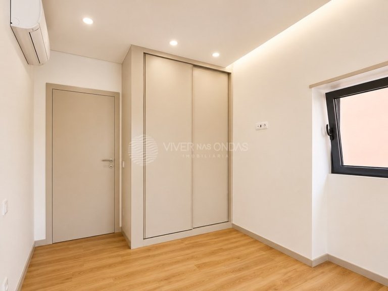 Apartment for Sale in Espinho, Aveiro 24