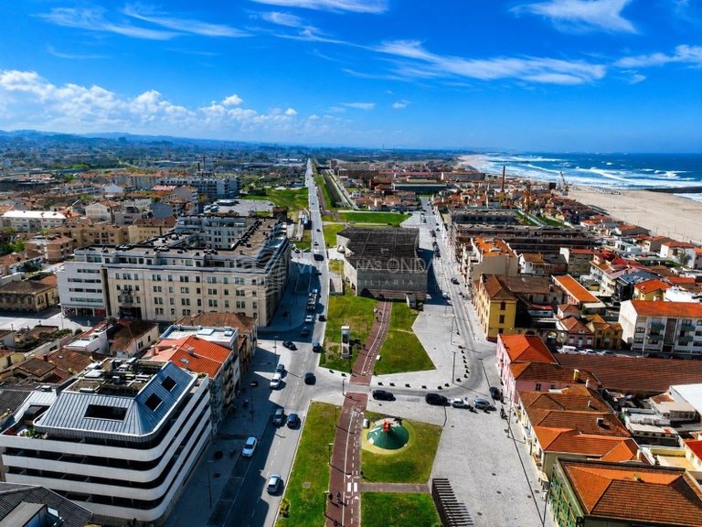 Apartment for Sale in Espinho, Aveiro 38