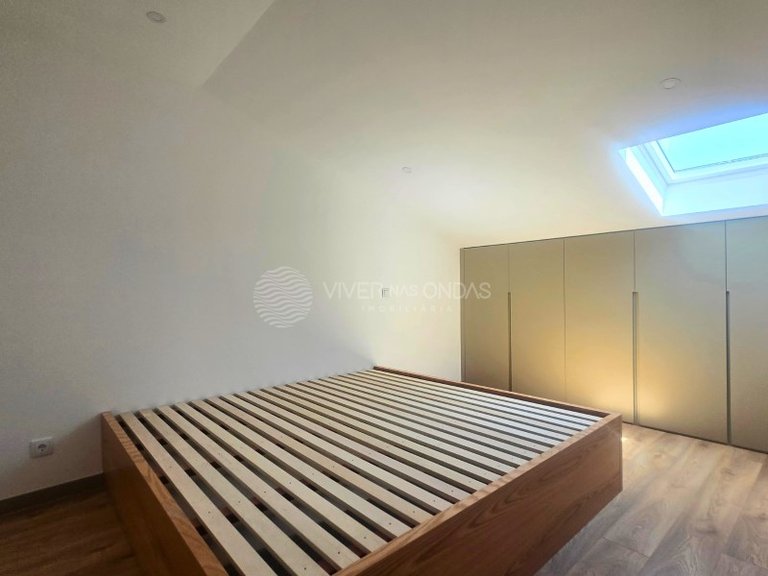 Apartment for Sale in Porto, Porto 23