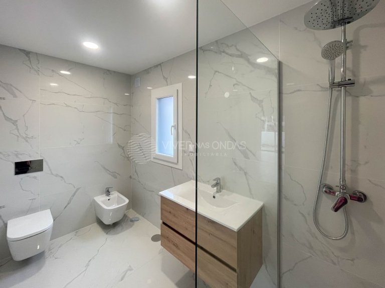 Villa for Sale in Fernao Ferro, Setubal 12