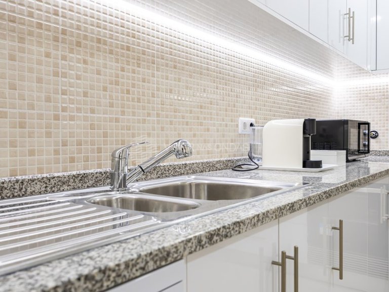 Villa for Rent in Almada, Setubal 11