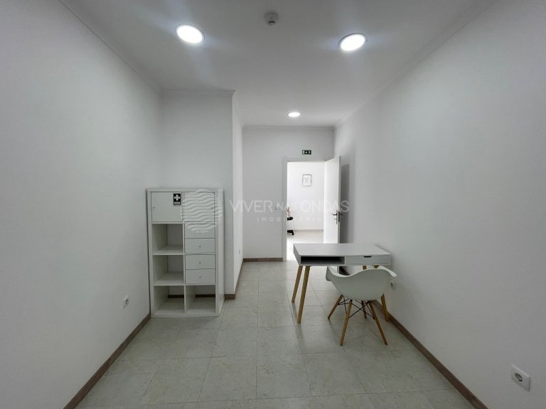 Commercial for Rent in Setubal, Setubal 6