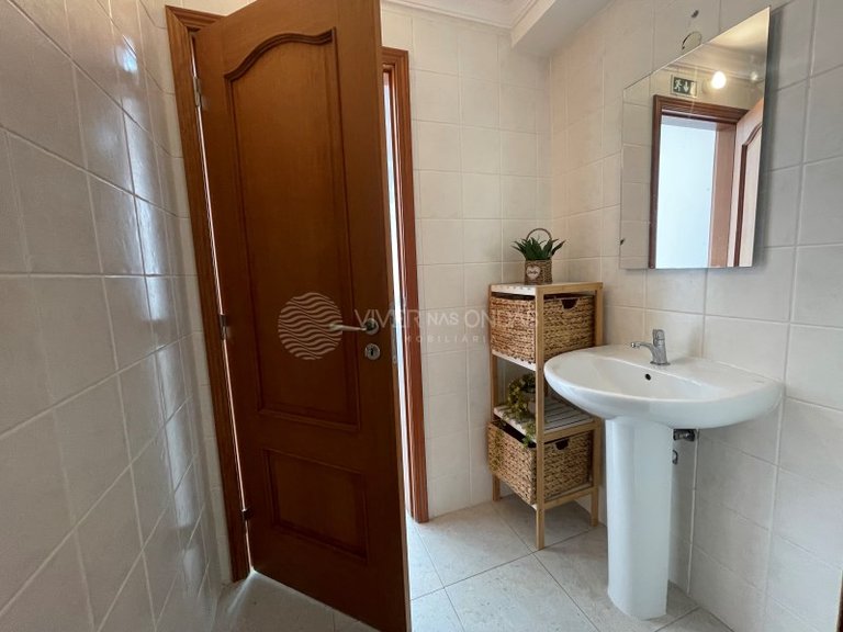 Commercial for Rent in Setubal, Setubal 10