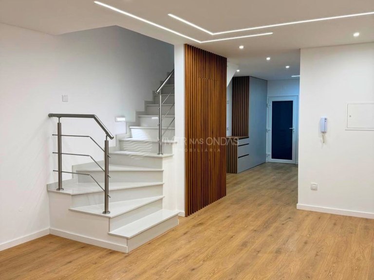 Villa for Sale in Quinta Do Conde, Setubal 4