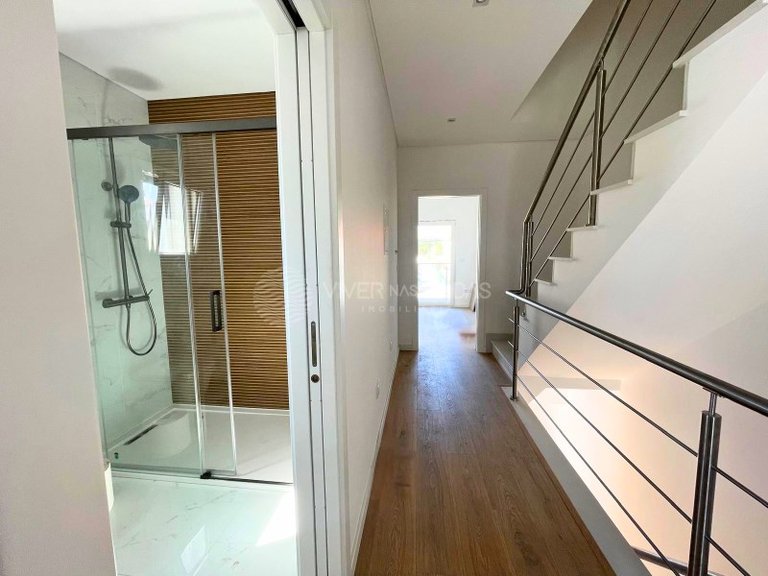 Villa for Sale in Quinta Do Conde, Setubal 18