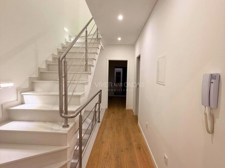Villa for Sale in Quinta Do Conde, Setubal 21