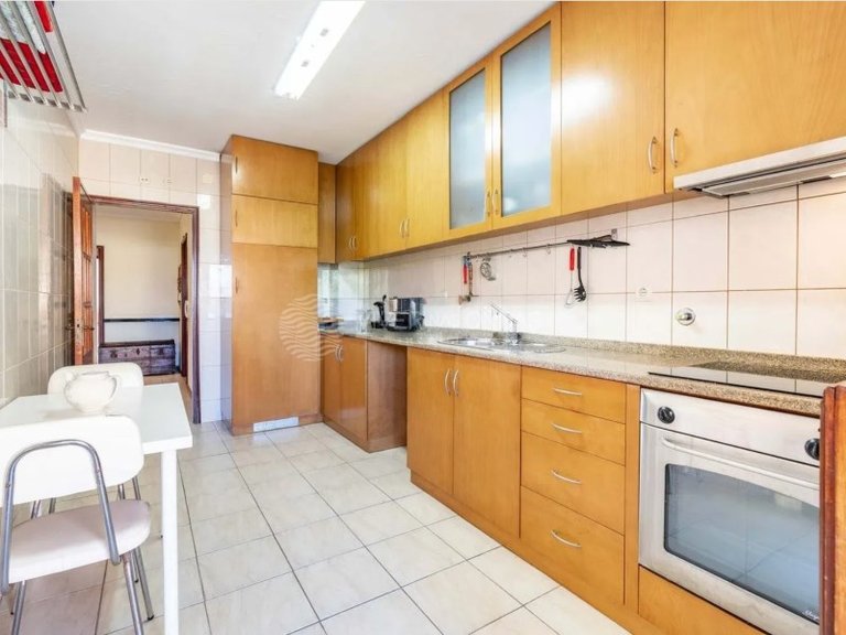 Apartment for Sale in Vila Nova De Gaia, Porto 1